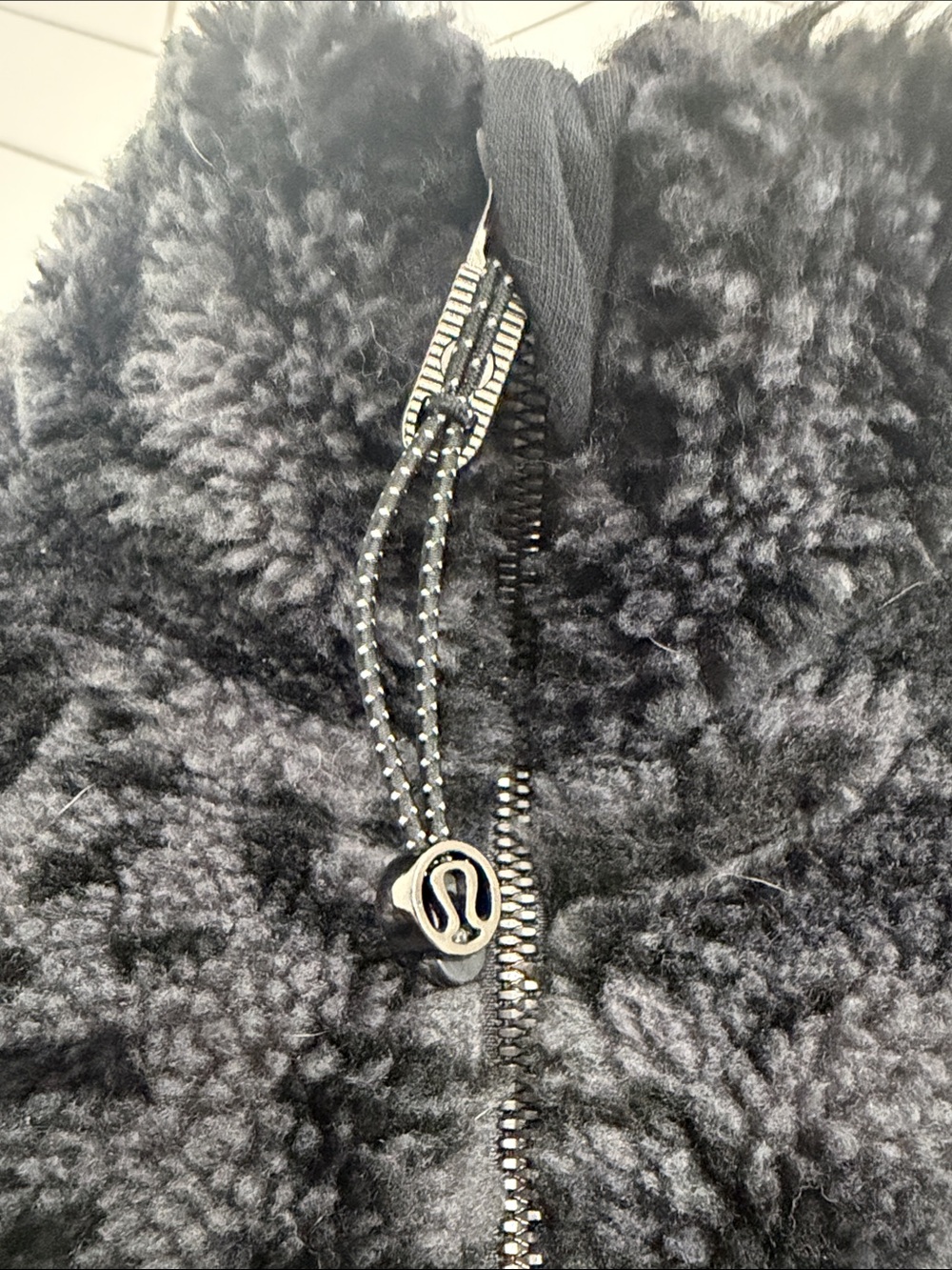 Lululemon Scuba Oversized Fleece Funnel Neck Camo | |XS/S - Picture 5 of 13